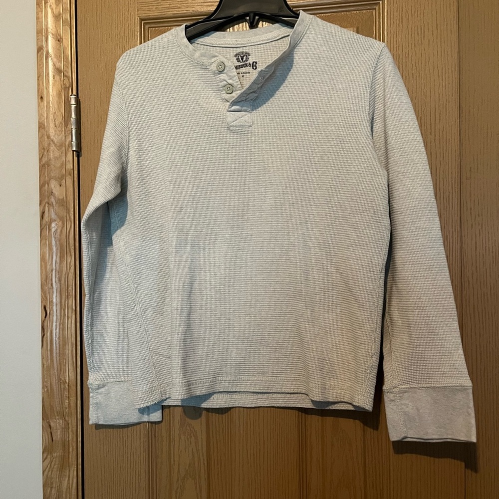 Men's Gray Henley Sweater
